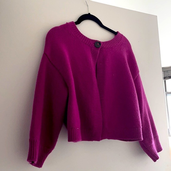 Vince purple cardigan with button - Picture 1 of 3